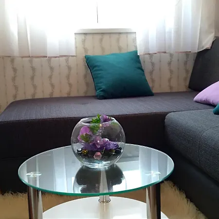 New And Completely Renovated Apartment Vinisce